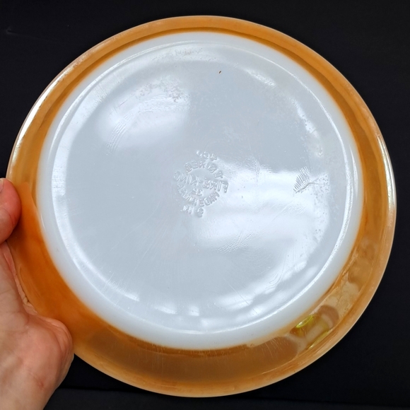 Vintage Fire King peach lusterware pie dish 8: - Picture 3 of 5